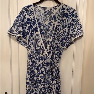 Poupette St. Barth Blue and White Floral wrap Around Beach Dress One Size EUC